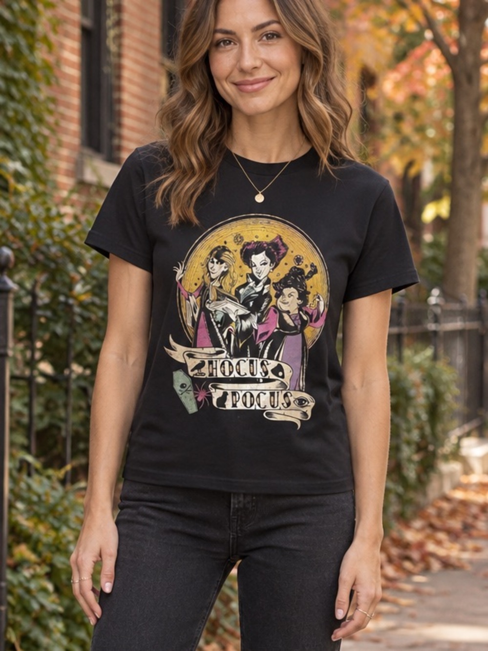 Disney Hocus Pocus Sanderson Sisters Graphic T-Shirt Women’s Small Black